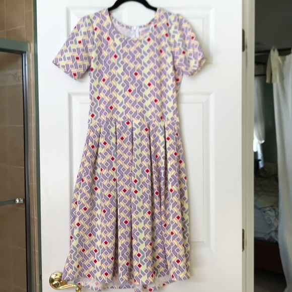 LuLaRoe Dresses & Skirts - LuLaRoe Amelia NWOT